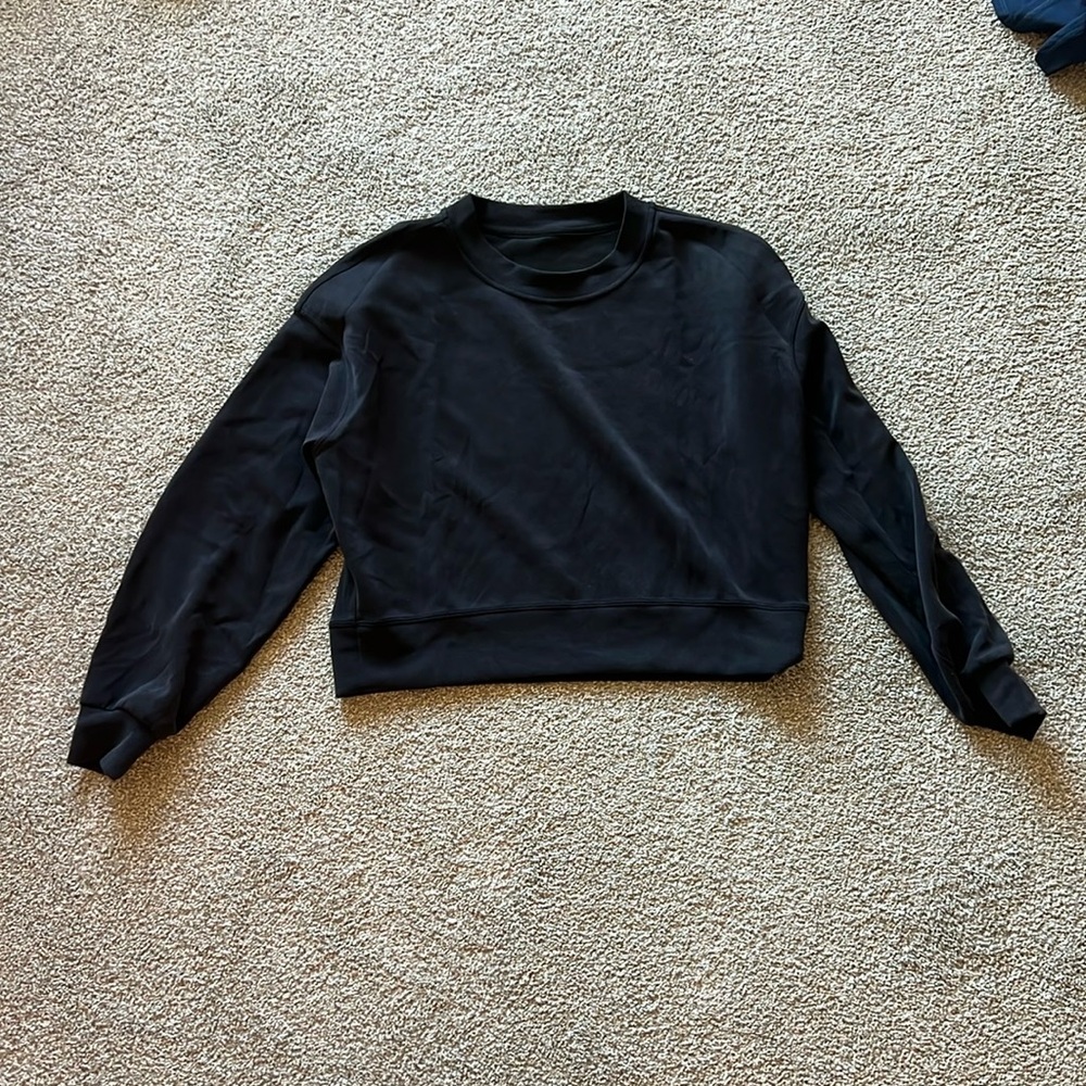 Black L/S Lululemon top